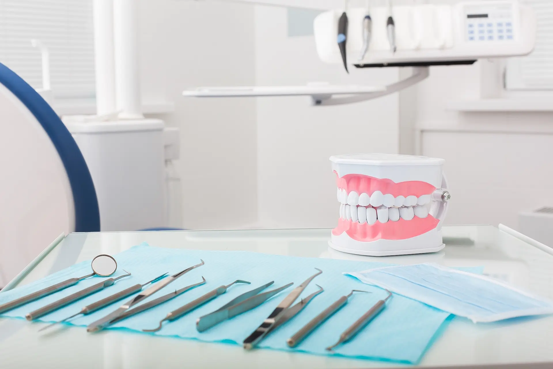 dental fake mouth office dentist 2025 01 08 04 18 34 utc